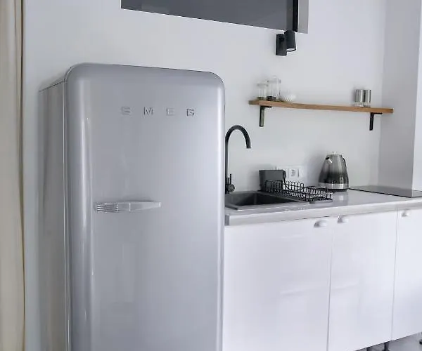 White Door Heart Of 4 Appartement *