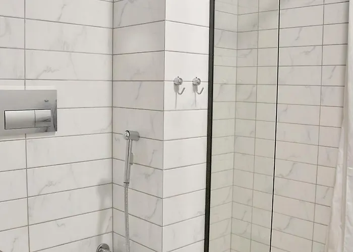 דירה White Door Heart Of 4